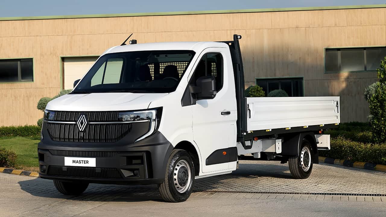 Foto - Renault Master geri döndü! Yeni minibüs ve açık kasa kamyonetin fiyatı belli oldu!