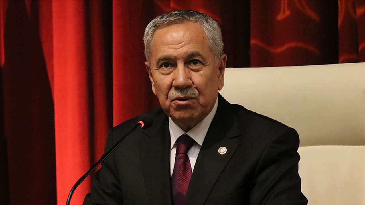 Foto - Resmen kanlı bıçaklılardı! Bülent Arınç’tan, hakkında soruşturma başlatılan Melih Gökçek için ağızları açık bırakan çıkış