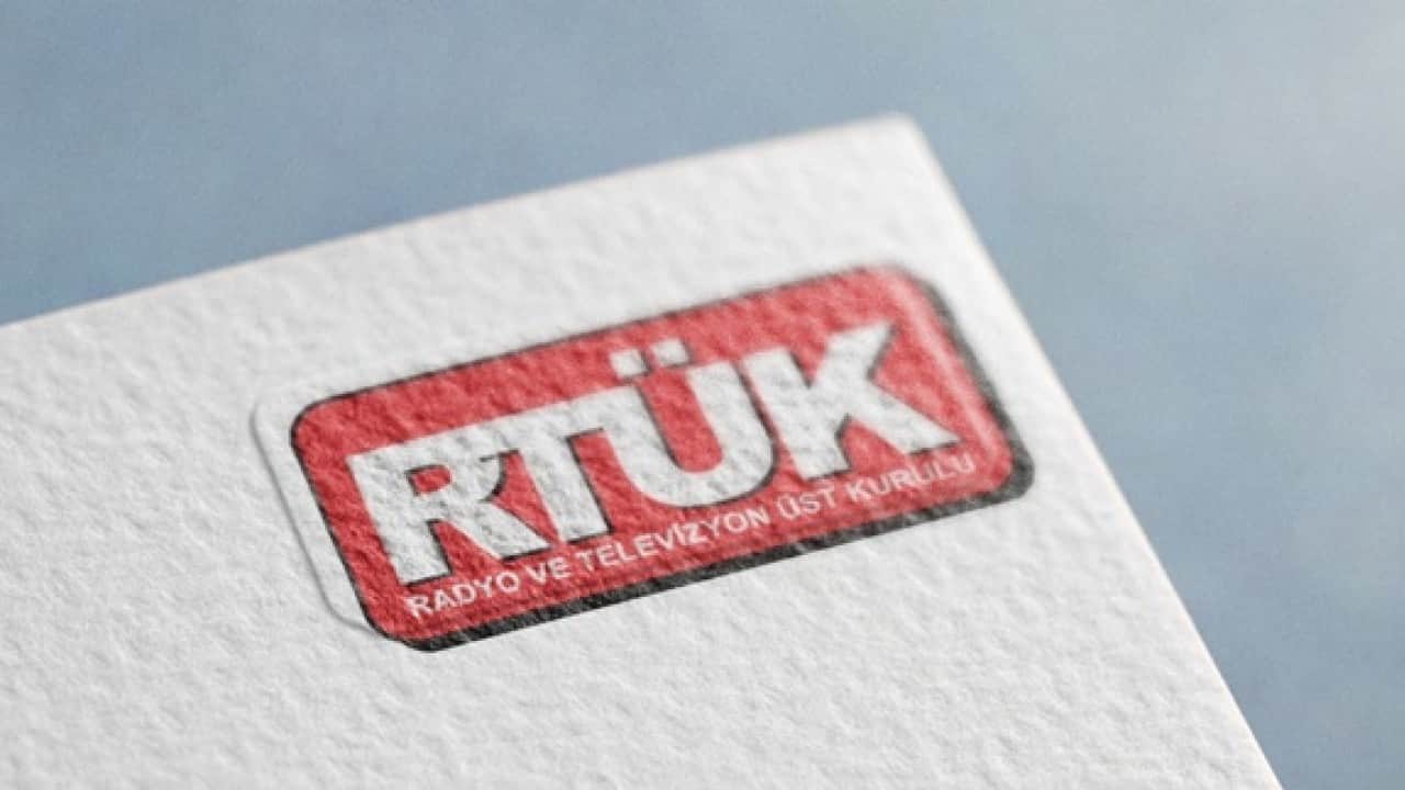 Foto - RTÜK kararını açıkladı! Bir yanda Uğur Dündar'ın küfrü, bir yanda Now'un evlilik dışı rezaleti