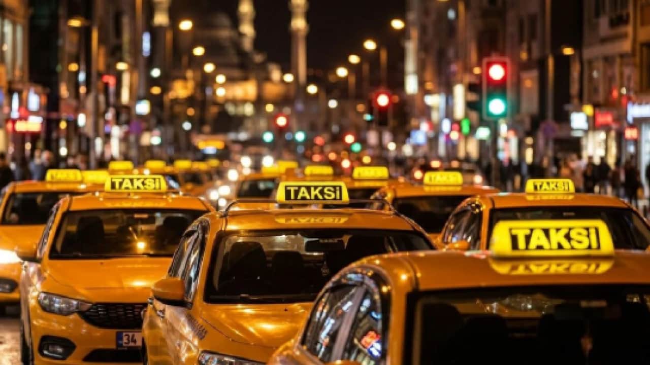 Foto - Ruhsatlar iptal edilecek: Taksi ve servisler için yeni düzenleme! 