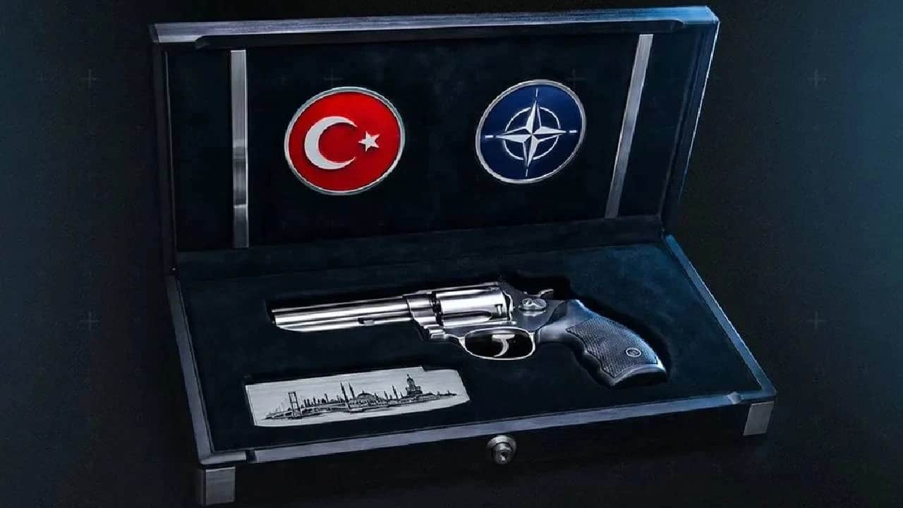 Foto - Ruslardan Batılı liderlere gönderme: Erdoğan'ın hediyesine olay yorum