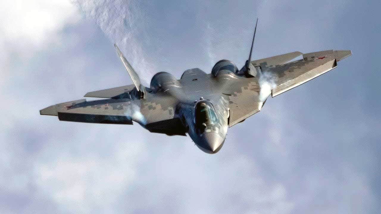 Foto - Rusya'dan dikkat çeken hamle! Su-57'leri Çin sınırına yığdı