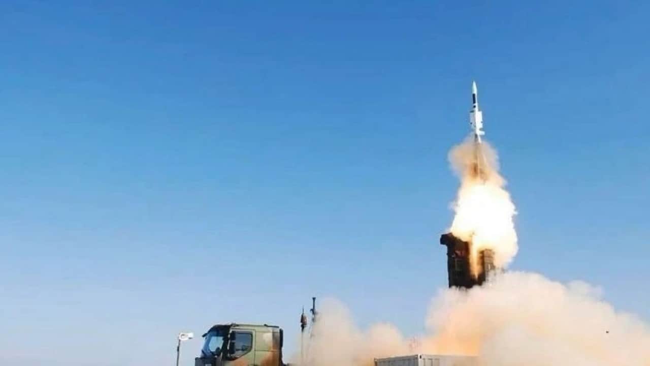 Foto - S-400'ler tartışılırken Türkiye'den ani karar: O ülkeden hava savunma sistemleri alınıyor
