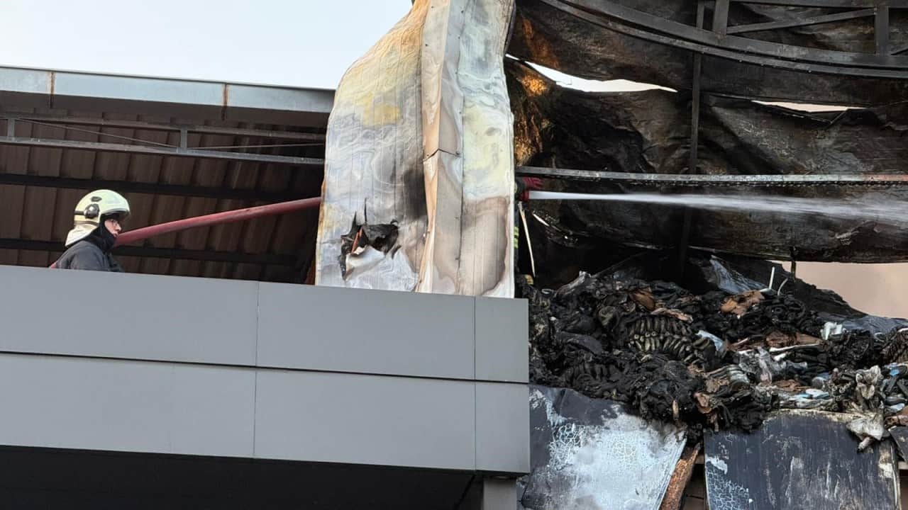 Foto - Saatler sürdü... Adana'daki yangın nihayet kontrol altında