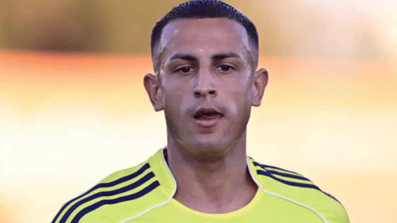 Foto - Sadece 9 dakika mı? Bartuğ Elmaz neden Fenerbahçe'de kaldı?