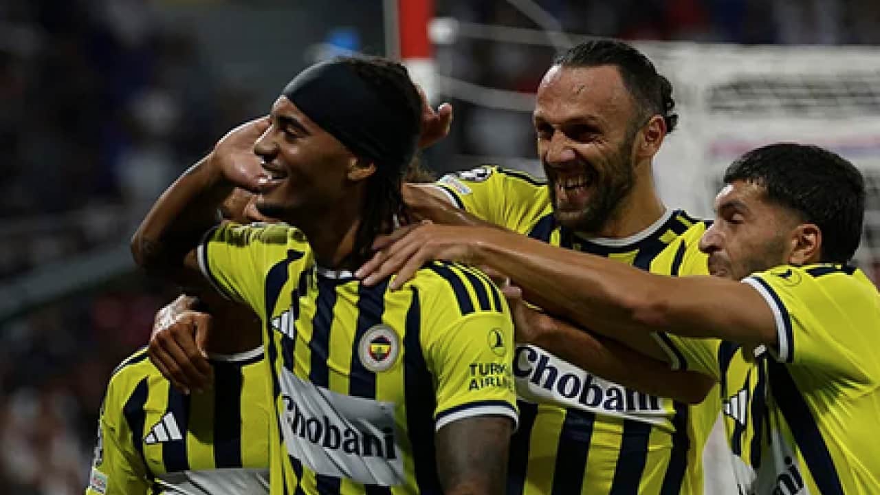 Foto - Şaka değil gerçek! Öve öve bitirememişti oysa ki... Fenerbahçe'de beklenen ayrılık! 