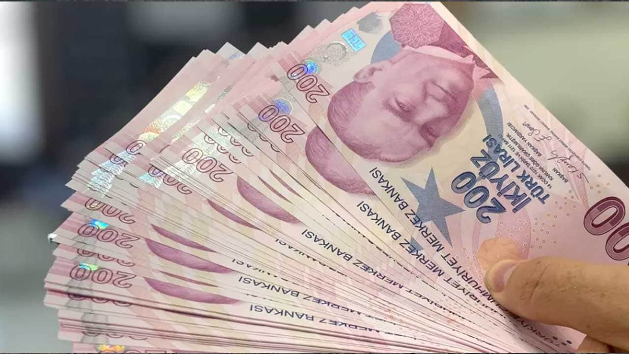 Foto - Şamil Tayyar zam müjdesini verdi: Emekliler rahata erecek 