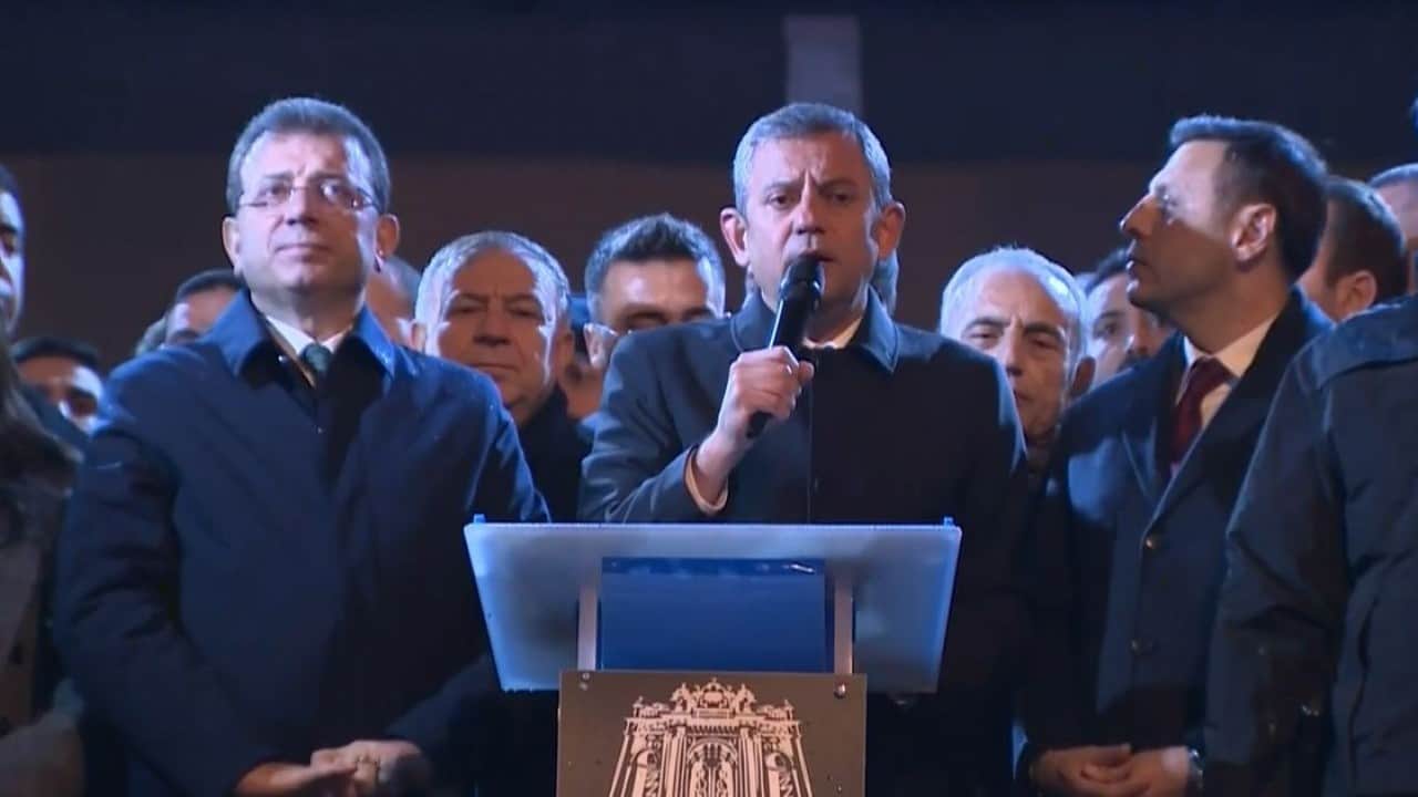 Foto - Şamil Tayyar'dan gündemi sarsacak çıkış: O isim yalnız bırakılırsa Ekrem'i yakacağını söyledi