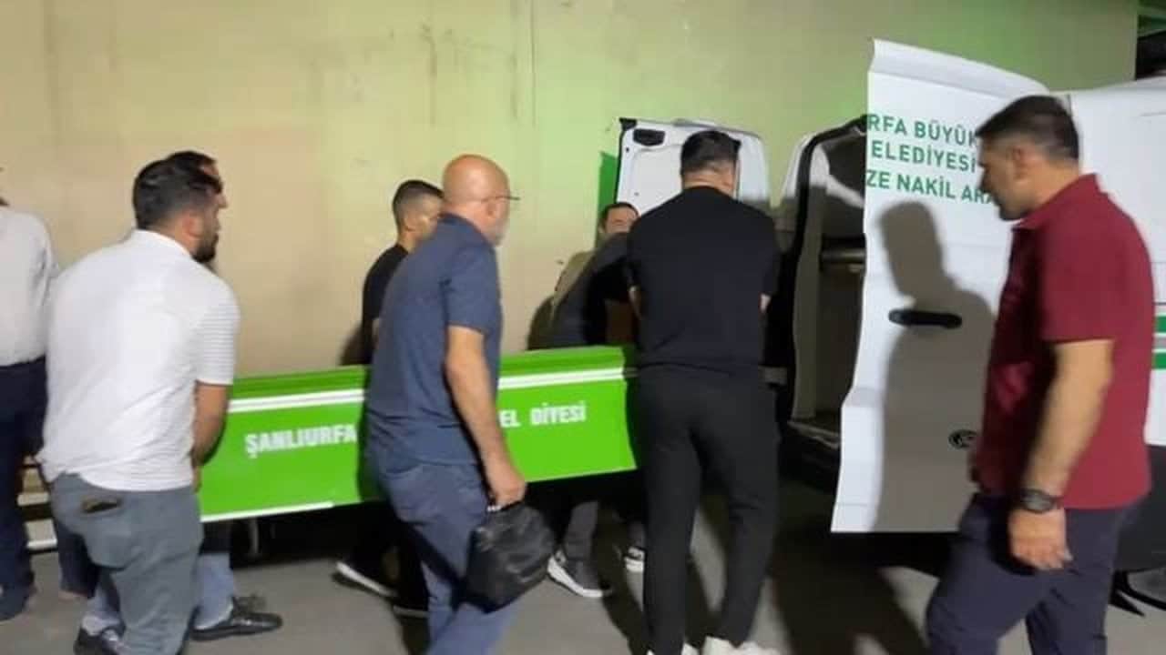 Foto - Şanlıurfa’da feci trafik kazası! Gazeteci ve program sunucusu isim hayatını kaybetti