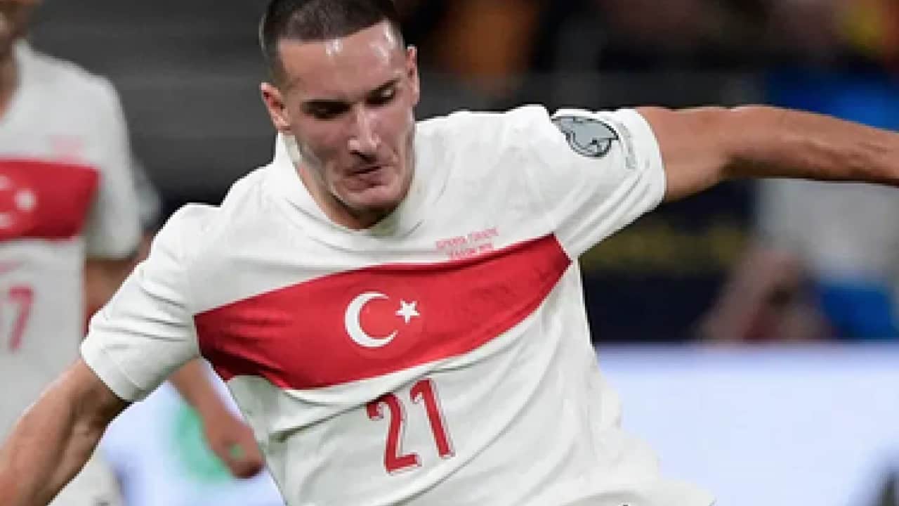 Foto - Sarı Kırmızılılar KAP’a bildirdi: A Mlli yıldız Galatasaray'a geliyor ve Ahmet Çakar ilginç açıklamasını yaptı