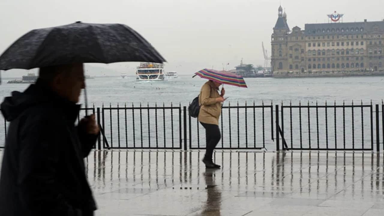 Sarı kodlu yağış uyarısı: 4 il için Meteoroloji ve AKOM peş peşe uyardı!