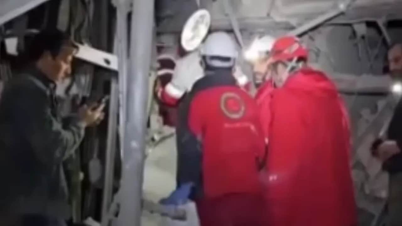 Foto - Savaş devam ederken, İsrail’den Türkiye’yi küplere bindirecek hamle! Patır patır vurdular