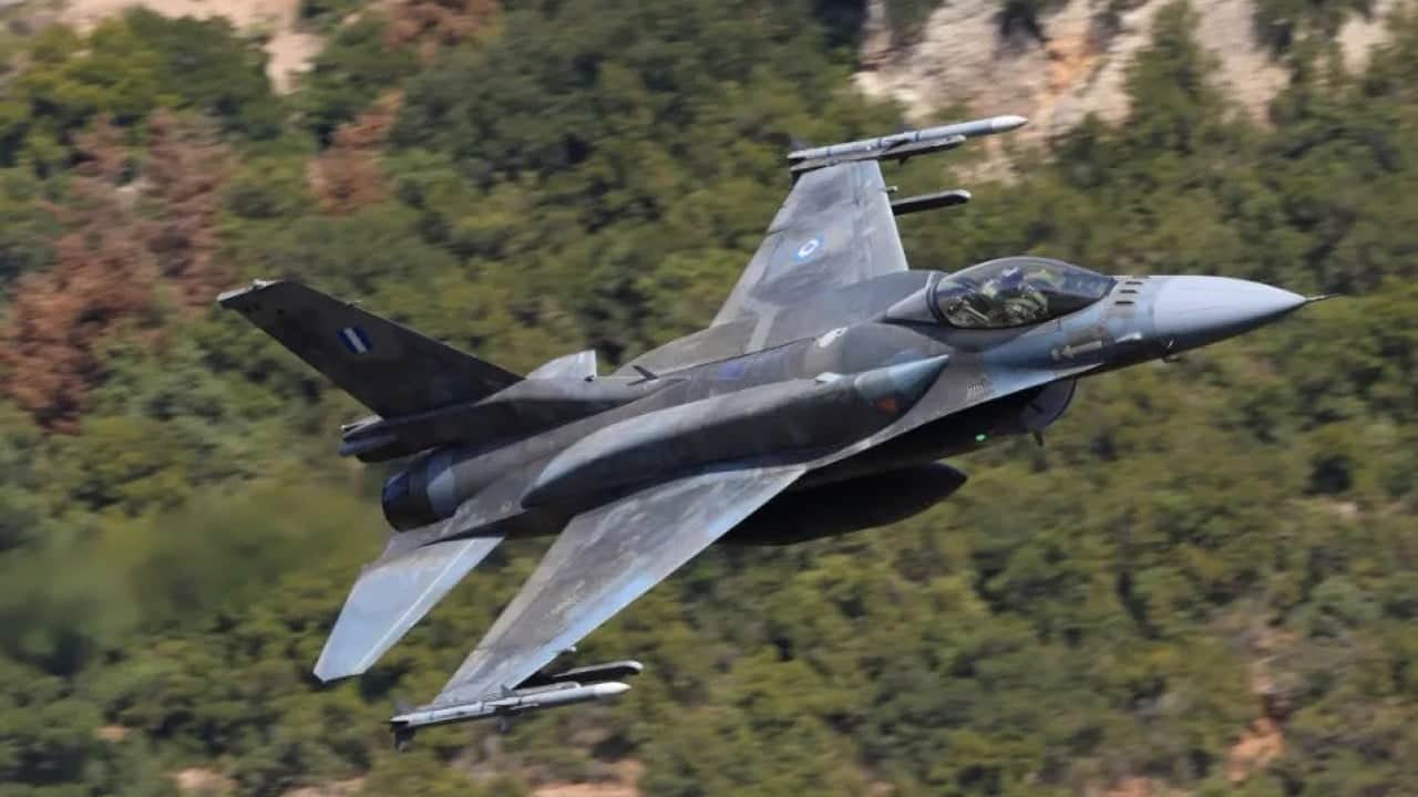 Foto - Savaş uçakları Türkiye'ye karşı havalandı: Bir şafak vakti geleceğiz