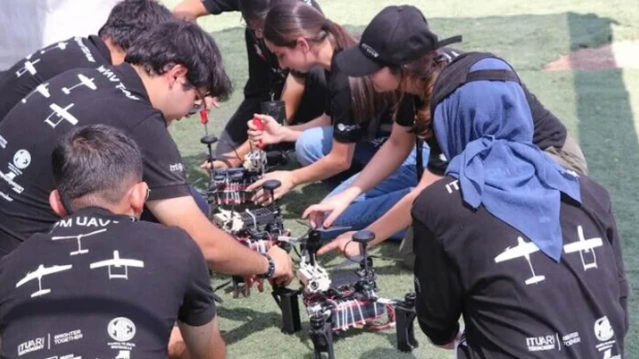 Foto - Savaşan İHA Yarışması’nın finali Siirt’te: 42 finalist ekip kıyasıya yarışacak