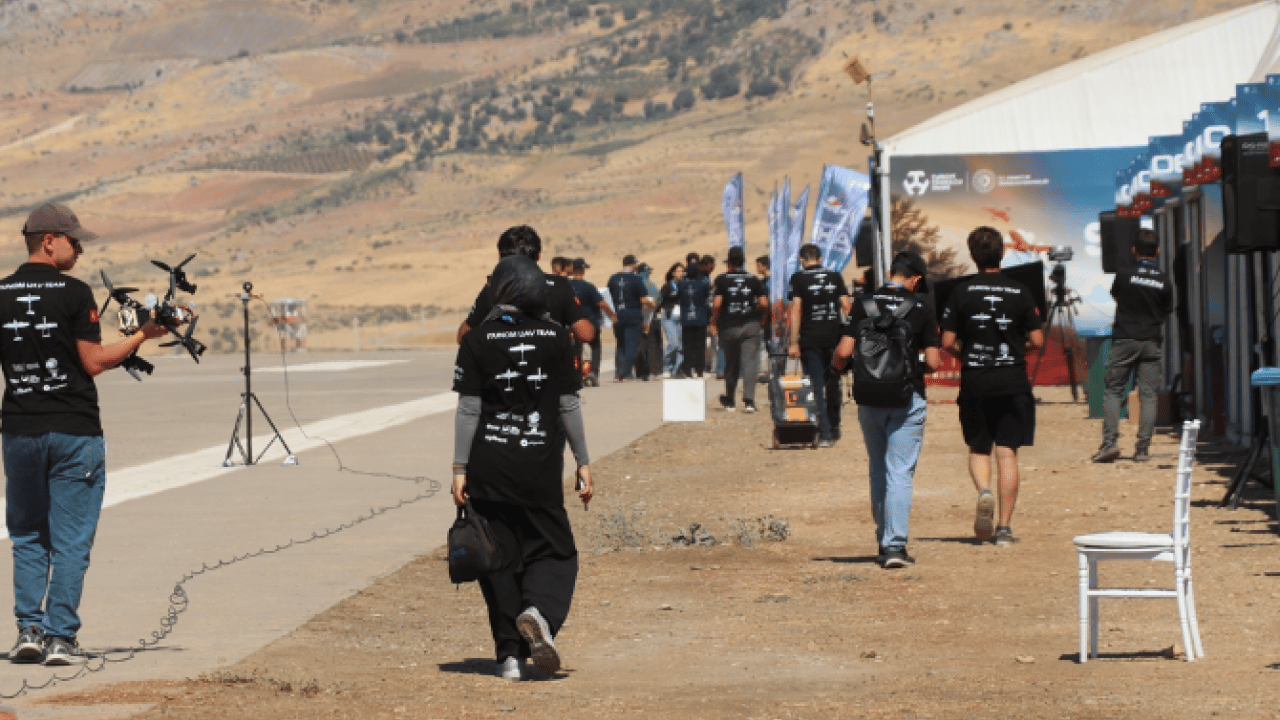 Foto - Savaşan İHA Yarışması’nın finali Siirt’te: 42 finalist ekip kıyasıya yarışacak