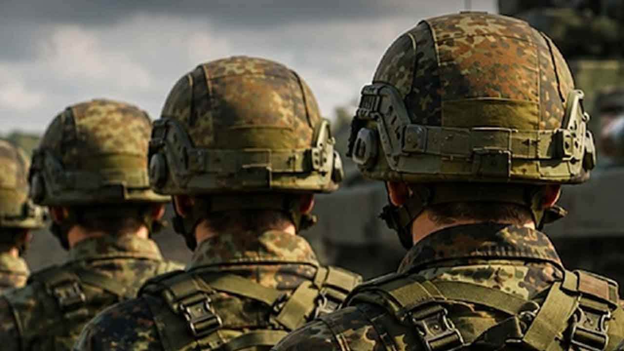 Foto - Seferberlik alarmı verildi: 600 bin erkek apar topar askere alınacak