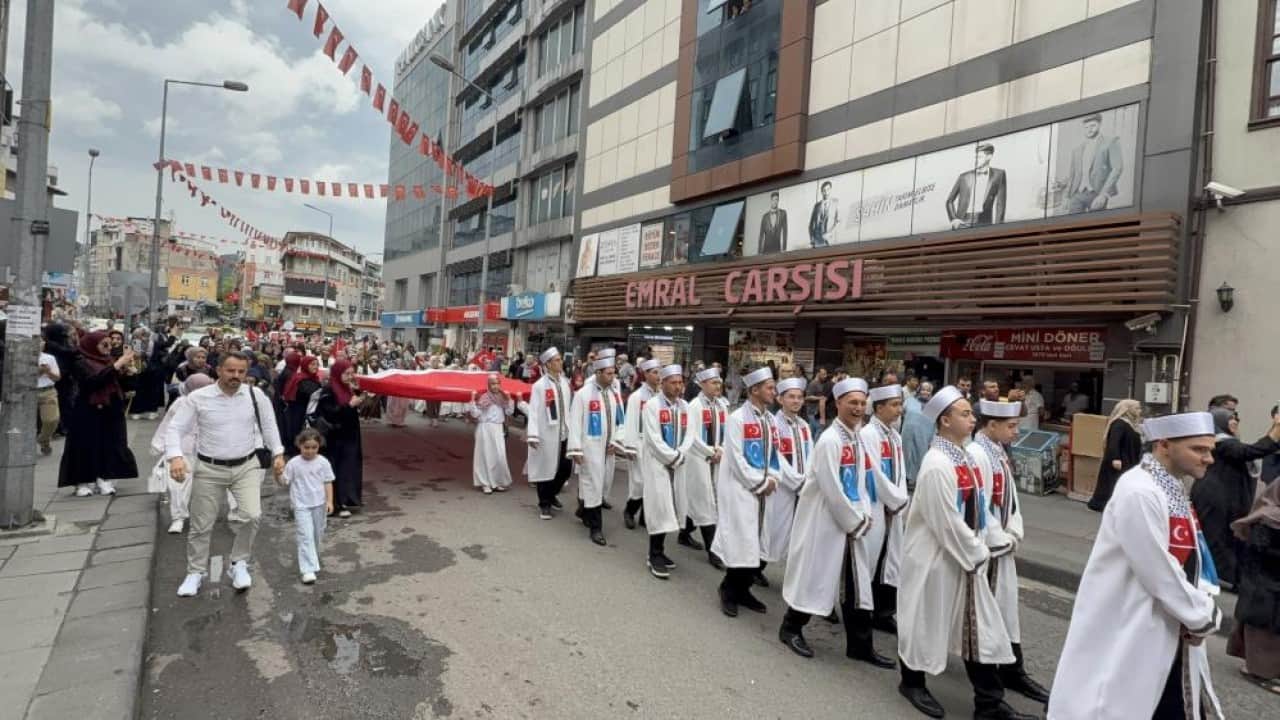Şehirde ilk kez düzenlendi Hafızlık icazet merasiminde mehter çoskusu