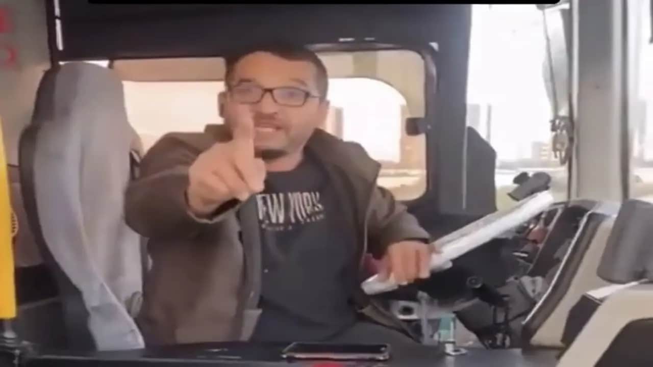Foto - Şehit annesi ve kızını otobüse almayan şoföre silahlı saldırı! Dikkat çeken "Sedat Peker" detayı