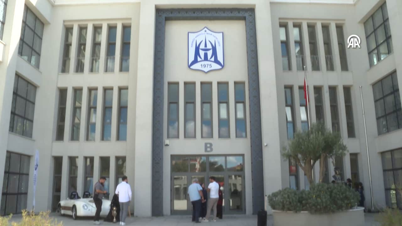 Foto - Seküler bağnazlara kapak olsun! İmam Hatipli kızlardan gururlandıran başarı