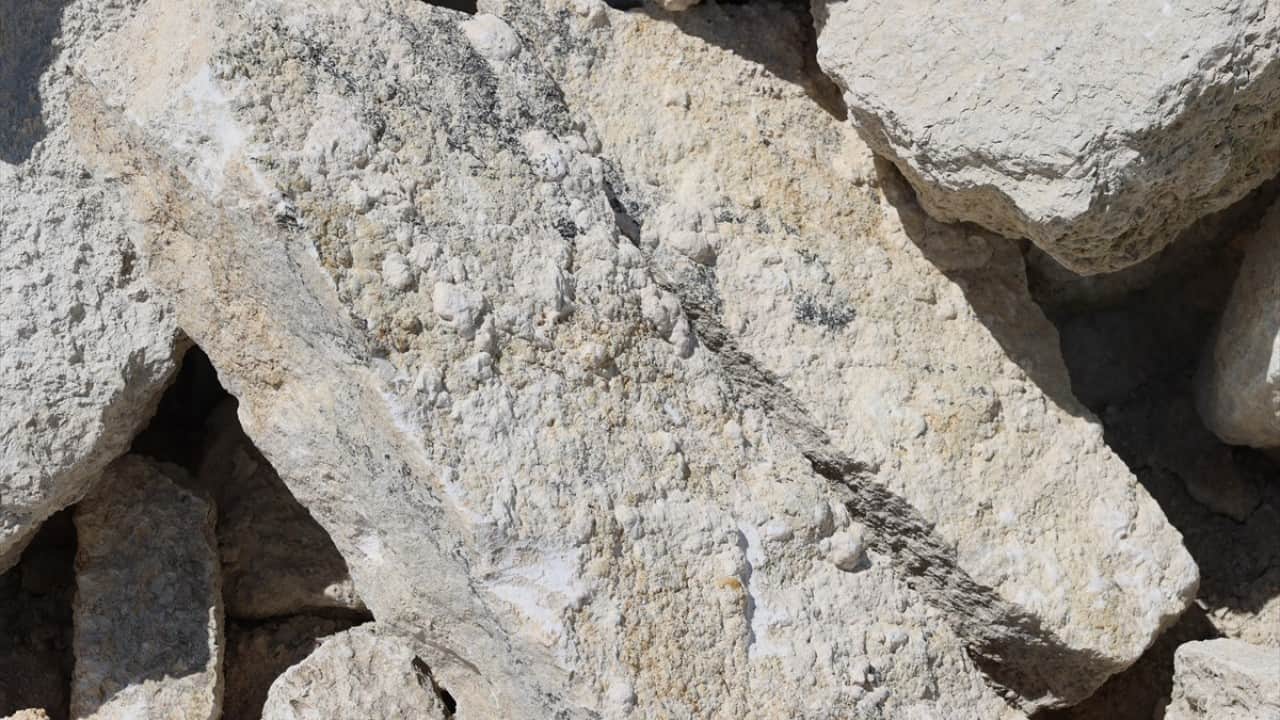 Foto - Selimiye Camisi’nde kullanıldı Ayasofya Cami küfeki taşı ile yenileniyor