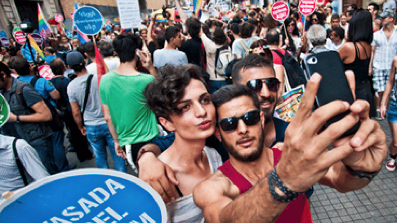 Foto - Selma Savcı yazdı: Müptezeller ordusu...