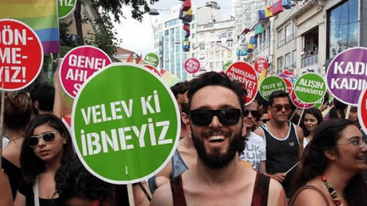 Foto - Selma Savcı yazdı: Müptezeller ordusu...