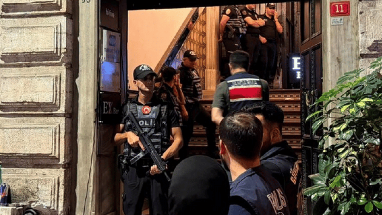 Foto - Selma Savcı yazdı: Müptezeller ordusu...