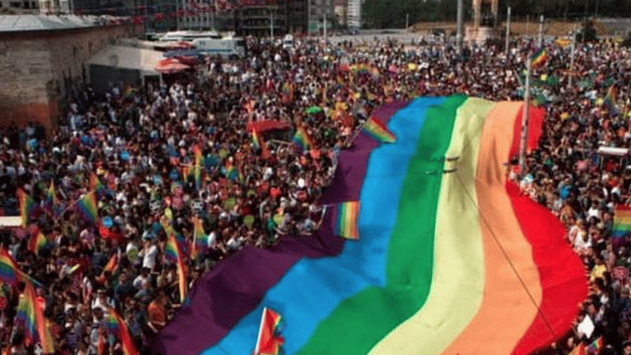 Foto - Selma Savcı yazdı: Müptezeller ordusu...
