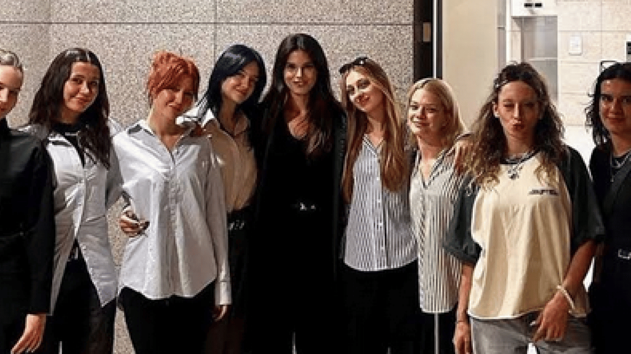 Foto - Selma Savcı yazdı: Netflix'te yayınlanacak Manifest belgeseli sizce de anormal bir rastlantı değil mi?