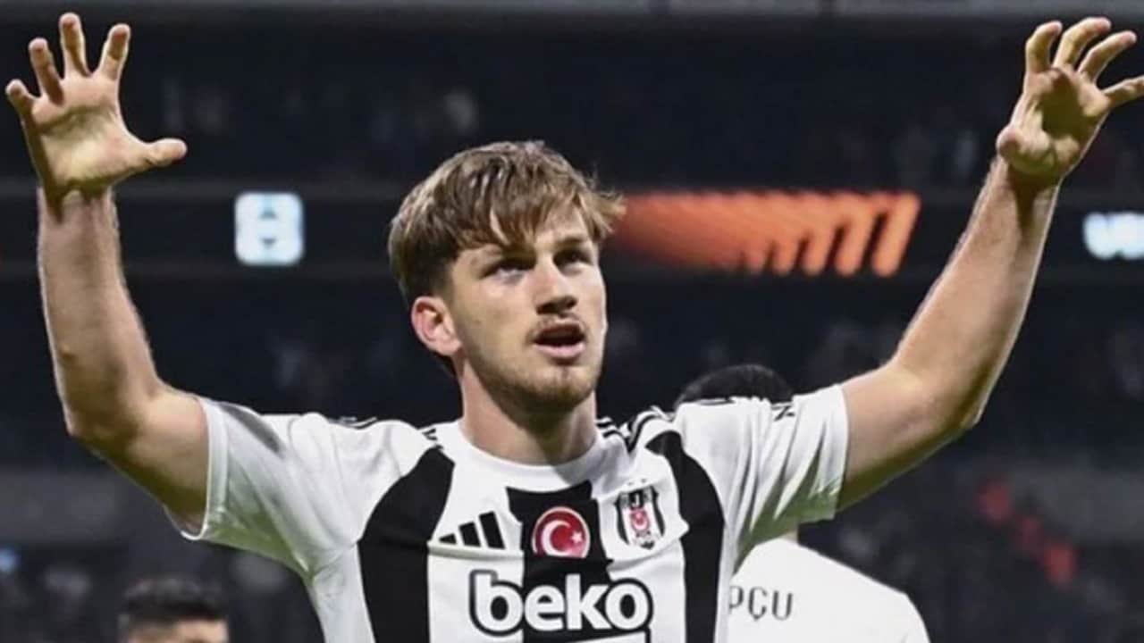 Foto - Semih Kılıçsoy yokları oynuyor, süre alamıyor! Bile bile lades bu...