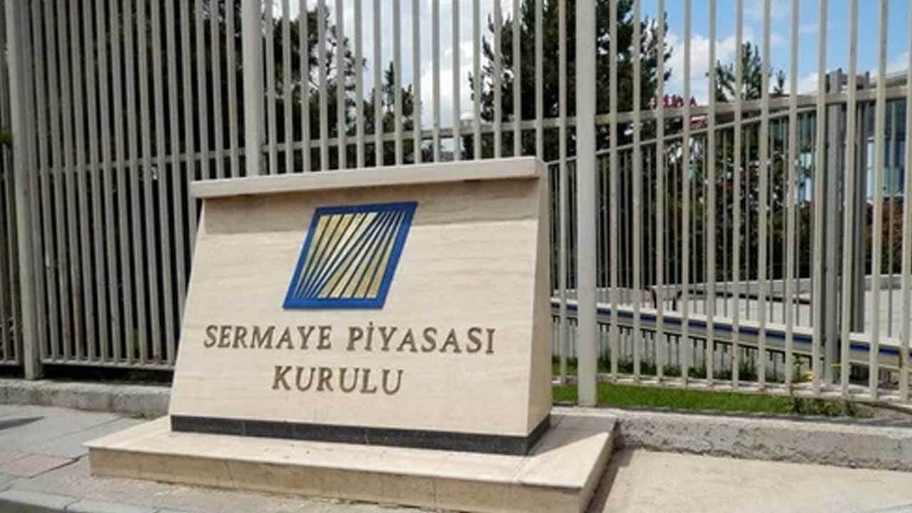 Foto - Sermaye Piyasası Kurulu (SPK) harekete geçti! 13 kişi ve kuruluşa 2 yıllık işlem yasağı