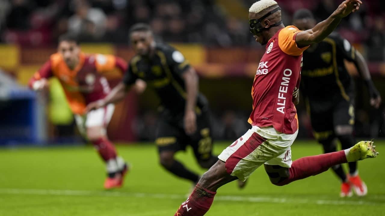 Foto - Sezonun geri kalanı peki ne olacak? Osimhen, Trabzonspor karşısında olacak mı?