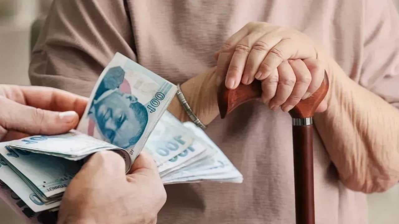 Foto - SGK Uzmanı Özdamar kimin ne kadar alacağını tek tek paylaştı! İşte emekli maaş zammının ayrıntıları