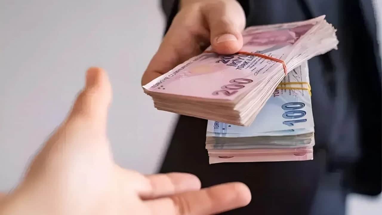 Foto - SGK'dan gerçek maaş operasyonu