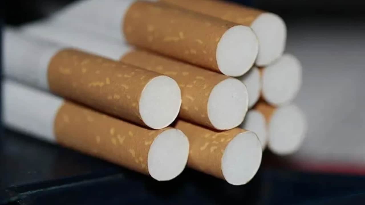 Sigaraya yeni yasaklar: 5 metre kuralı geliyor