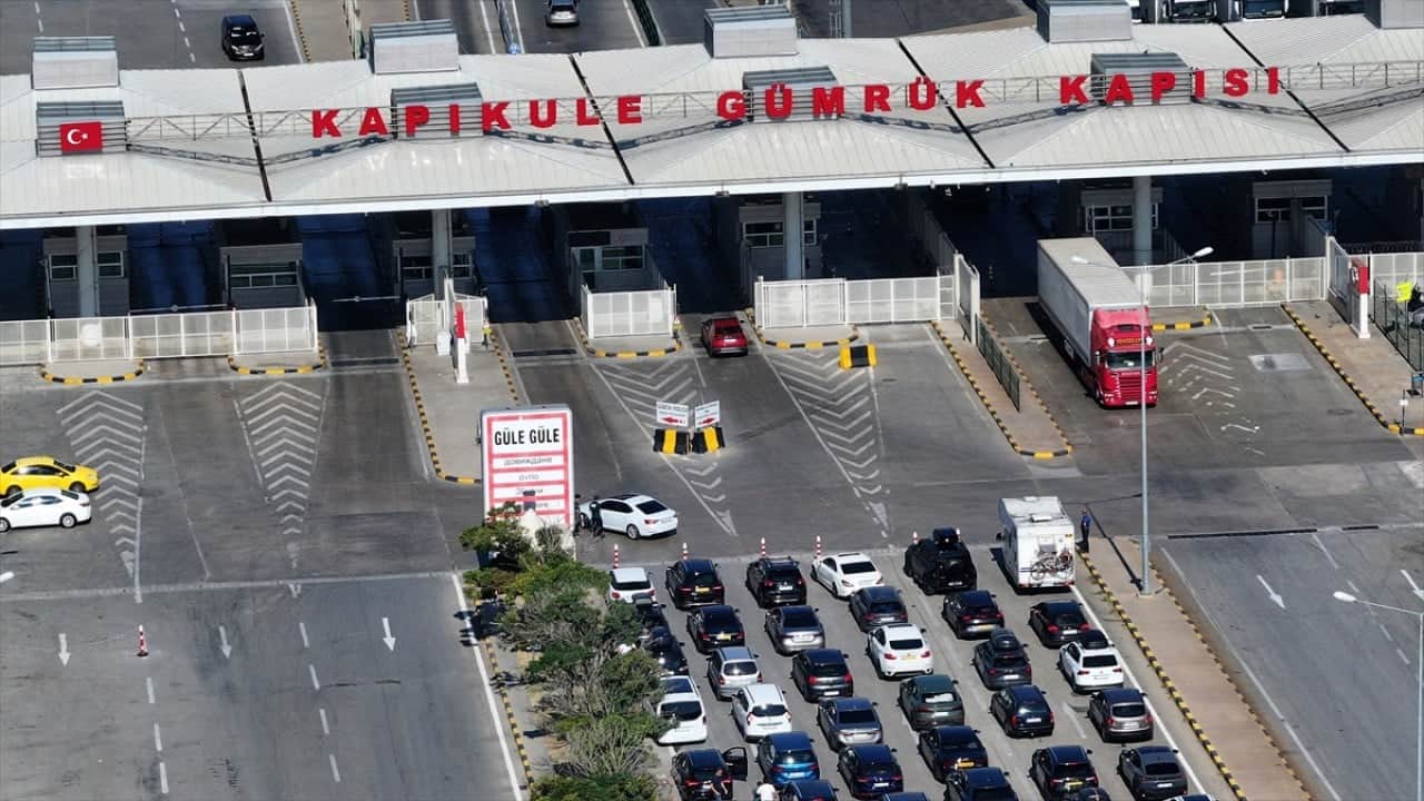 Foto - Sıladan gurbete… Avrupa'ya dönüş yolculuğu sürüyor