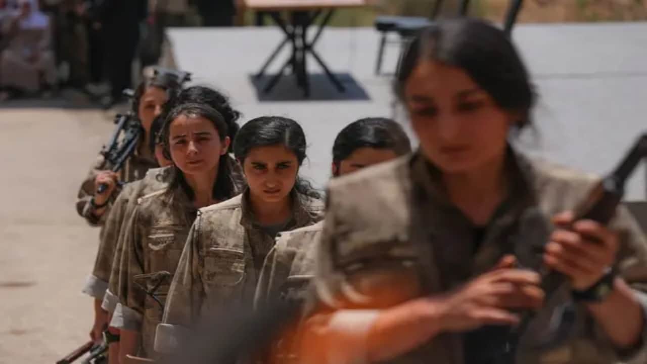 Foto - Silah bırakan PKK’lılar için "Şeyh Said" düzenlemesi! 100 yıl sonra devlet aynı şeyi yapıyor