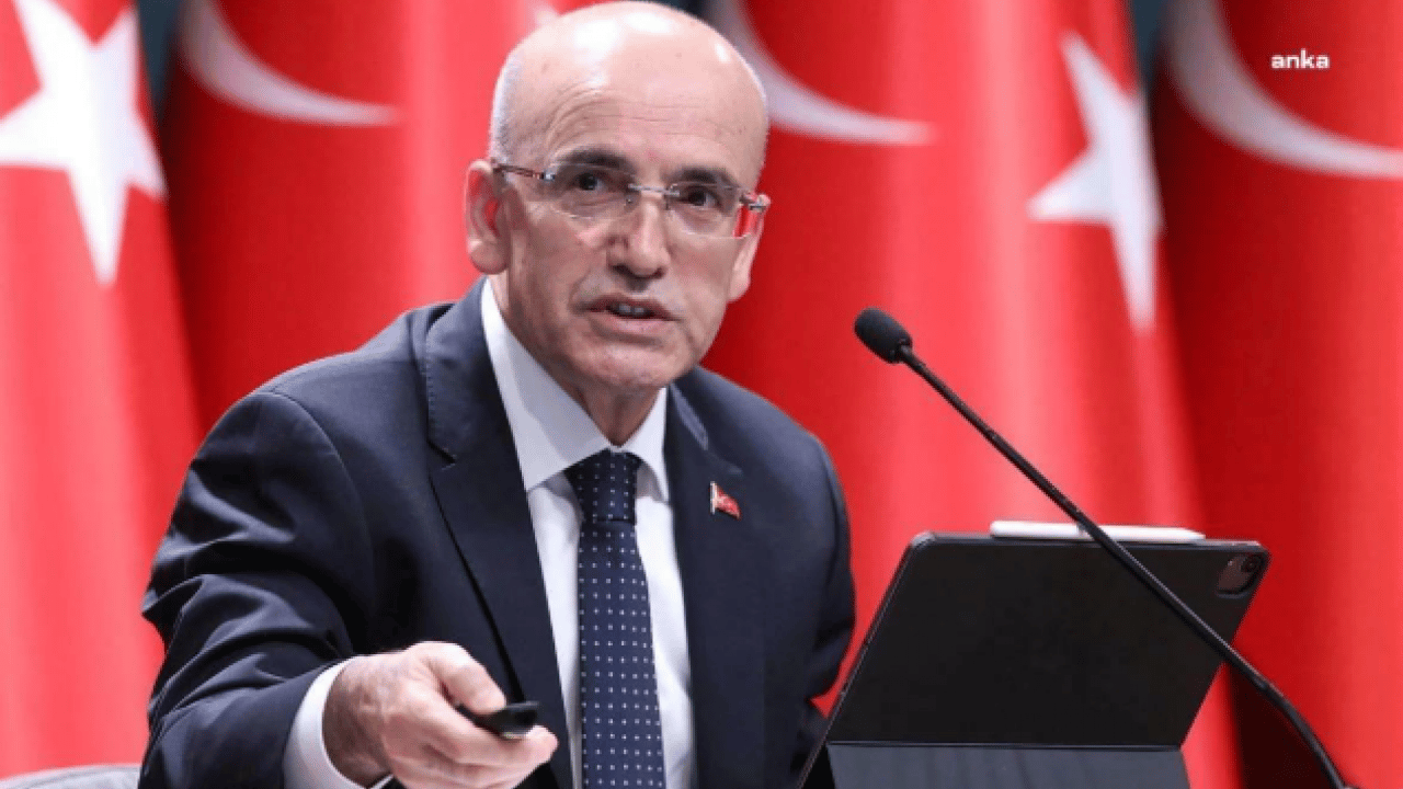 Foto - Şimşek’ten Net Mesaj: "Enflasyon Tek Haneye Düşecek, Türkiye Sürdürülebilir Büyümeye Dönüyor!"