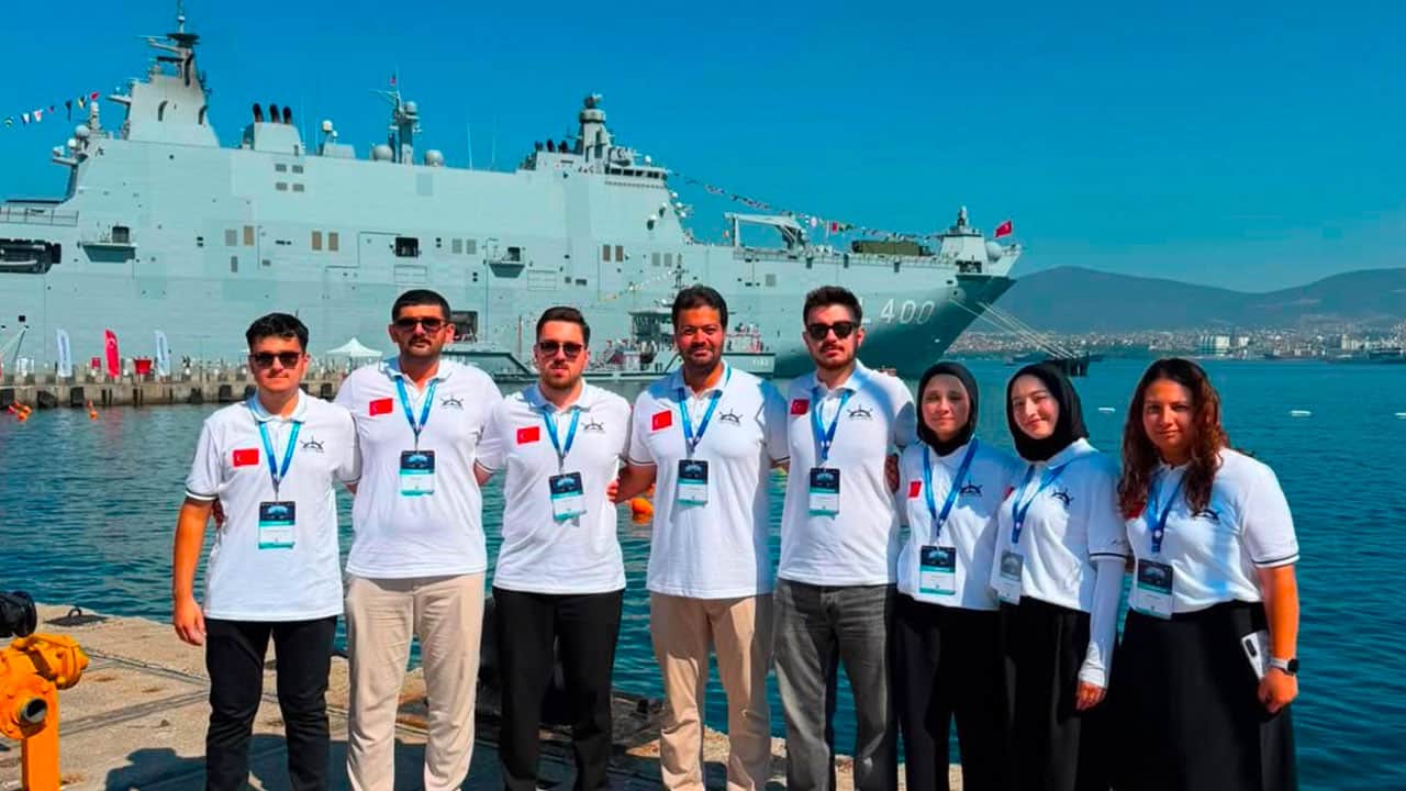 Foto - Sivaslı öğrencilerin insansız deniz aracına TEKNOFEST’ten ödül