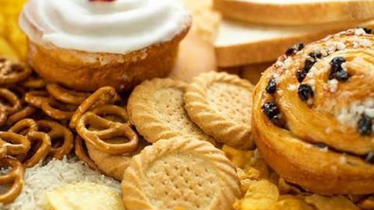 Foto - Sivilce çıkmasına neden olan 6 yiyecek: Şaşırtan liste... Eğer bu yiyecekler varsa terk edin