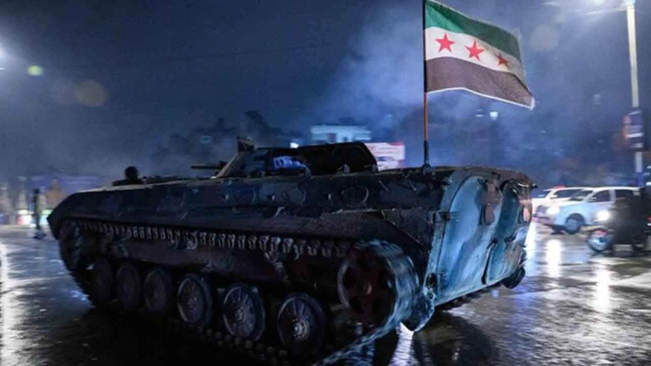 Foto - Sivillere 'uzak durun' çağrısı yapıldı! Operasyon başladı, teröristler o alçağı Halep'e getirdi
