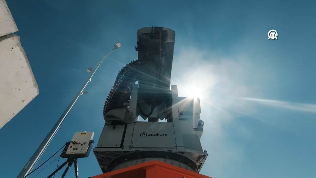 Foto - SMASH 300 havada ve karada göz açtırmıyor! Denizlerin yeni avcısında ASELSAN imzası