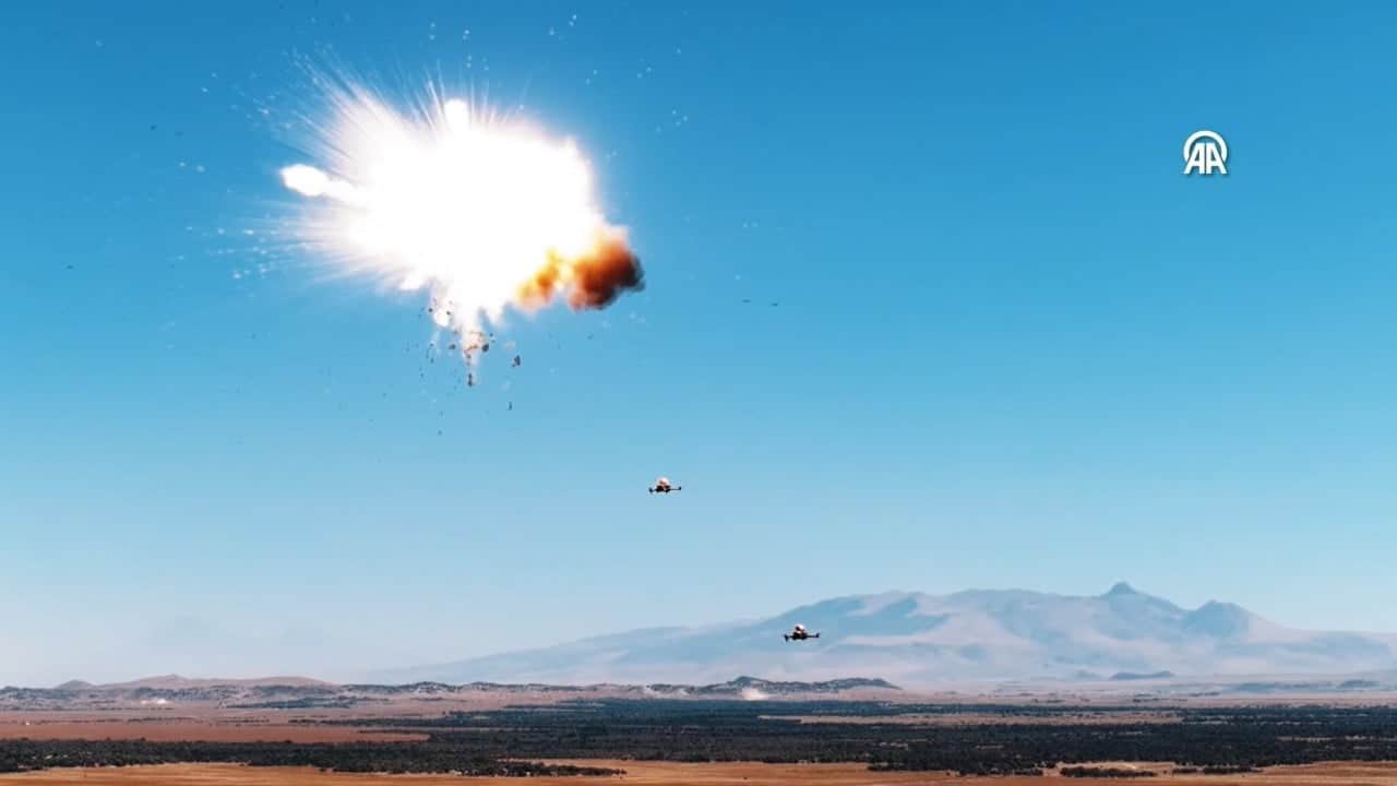 Foto - SMASH 300 havada ve karada göz açtırmıyor! Denizlerin yeni avcısında ASELSAN imzası