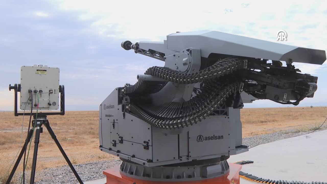 Foto - SMASH 300 havada ve karada göz açtırmıyor! Denizlerin yeni avcısında ASELSAN imzası