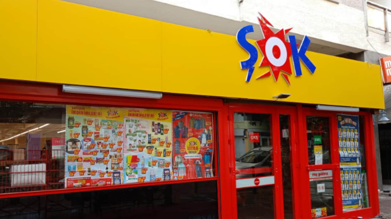 ŞOK 19 Eylül kataloğunu yayımladı: O markanın ayakkabısı geliyor!