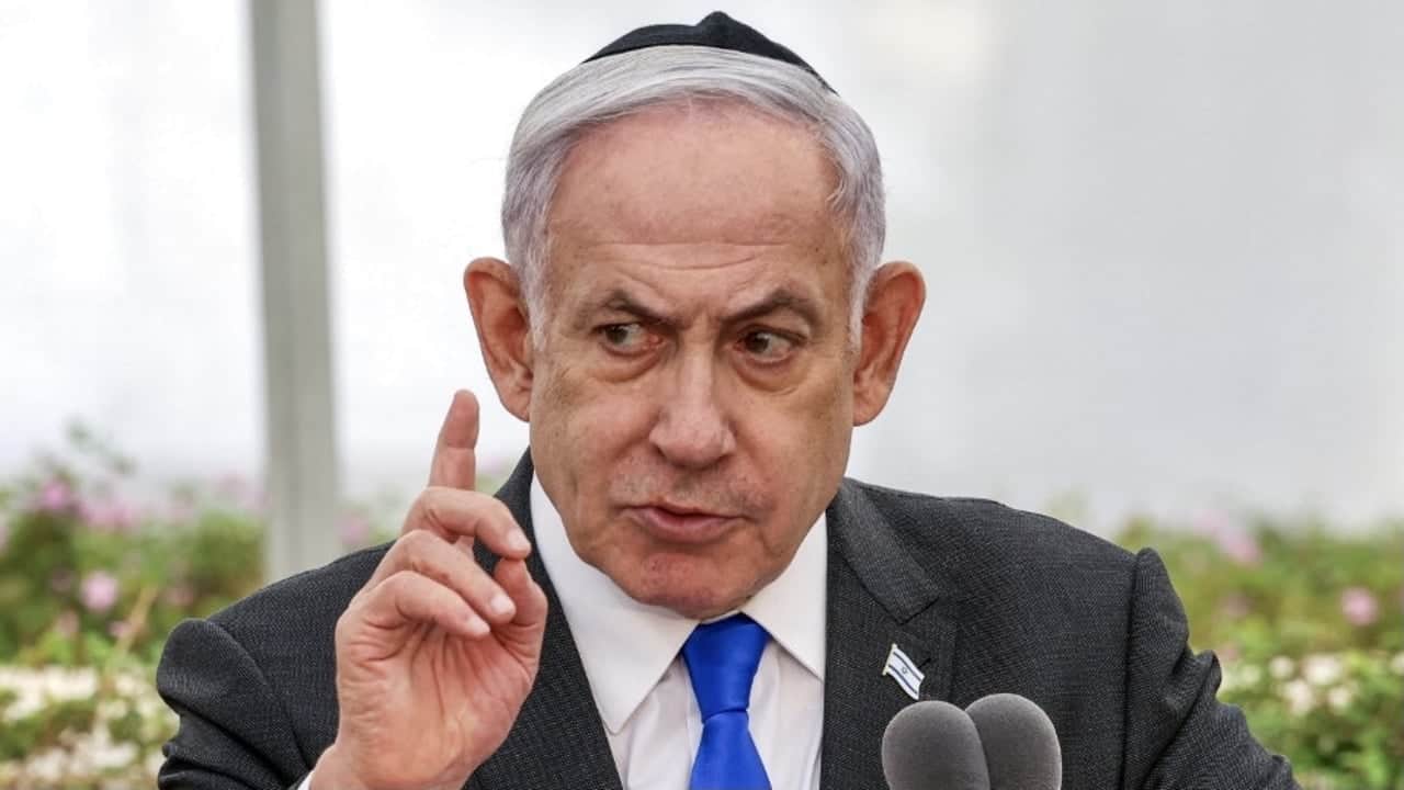 Foto - Son anket ortaya çıktı: Terörist Netanyahu’nun koltuğu beşik gibi!