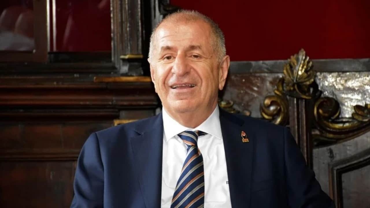 Foto - Son seçim anketi Türkiye'ye duyuruldu: Özgür Özel'in yeni partisi ile AK Parti arasındaki oy farkı olay oldu