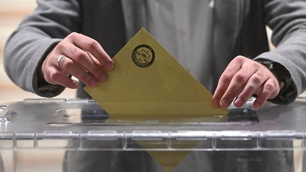 Foto - Son seçim anketinin sonucu Türkiye'ye ilan edildi: CHP ile AK Parti arasındaki oy farkı olay oldu