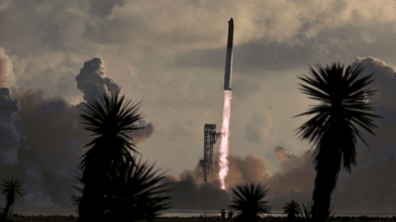 Foto - SpaceX'ten uzayda tarihi imza: Starship roketi yörüngeye ulaştı