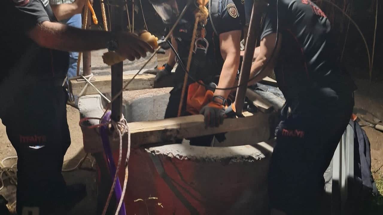 Foto - Su kuyusu faciası! Arkadaşını kurtarmak isterken hayatını kaybetti